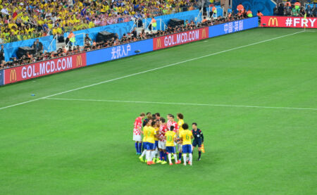 湖人对雄鹿 湖人对雄鹿