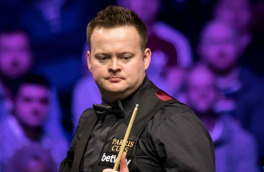 里与巴塞罗 里与巴塞罗